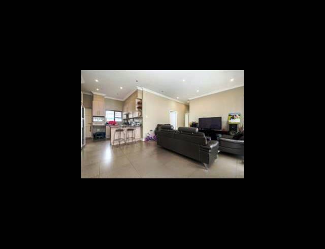 3 BEDROOM HOUSE RENTED IN WESTBROOK